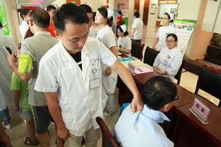 市中醫院舉辦中醫藥特色技術展示活動，市民免費體驗中醫養生保健服務